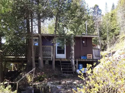 127 WATER Street, Northern Bruce Peninsula, ON N0H 2T0