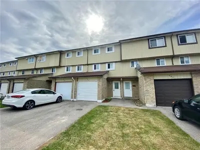 662 HUNTER Street, Kincardine, ON N2Z 1S1
