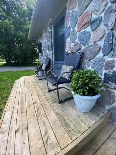 606 TUSCARORA Road, Huron-Kinloss, ON N2Z 2X3