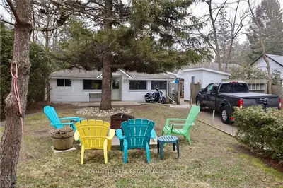203 LAKESHORE Boulevard S, South Bruce Peninsula, ON N0H 2G0