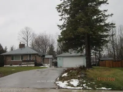 136 Kincardine Street Street, West Grey, On N0g 1r0