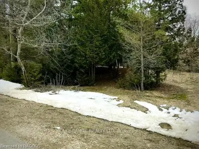 111 GORDON Street N, Huron-Kinloss, ON N2Z 0B3