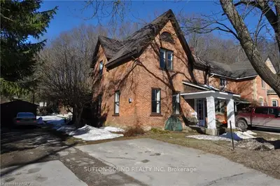176 2nd Avenue E, Owen Sound, ON N4K 2E6