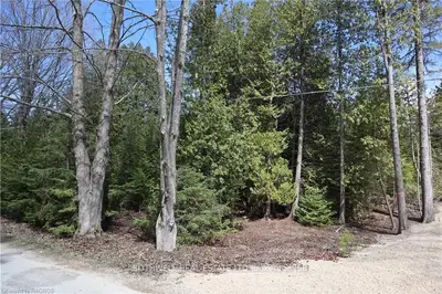 1119 KING EDWARD Avenue, South Bruce Peninsula, ON N0H 2G0