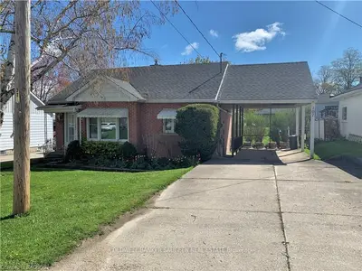 107 ALMA Street, Brockton, ON N0G 2V0