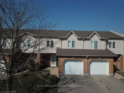814 9TH AVENUE A E, Owen Sound, ON N4K 1M4