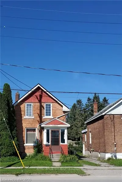1246 1ST Avenue W, Owen Sound, ON N4K 4L1