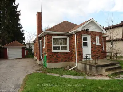 425 GEORGE Street E, West Grey, ON N0G 1R0