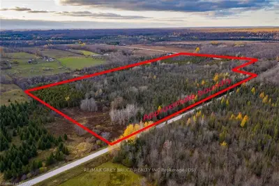 104264 Derry Line, Meaford, On N0h 1e0