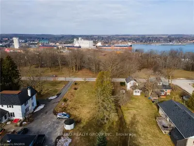 1665 5TH Avenue E, Owen Sound, ON N4K 2S3