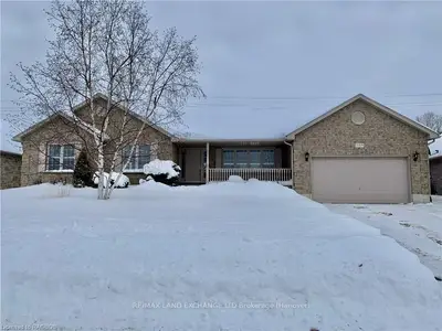 295 Westwood Drive, Brockton, On N0g 2v0
