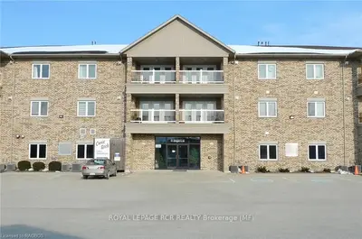 401 BIRMINGHAM Street, Wellington North, ON N0G 2L2
