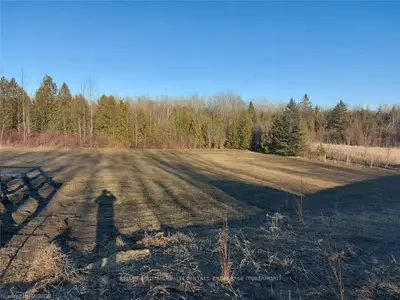 PT LT 2 CON 2 WBR LINDSAY 6 , Northern Bruce Peninsula, ON N0H 1Z0