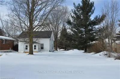 1980 8TH Avenue E, Owen Sound, ON N4K 3C3
