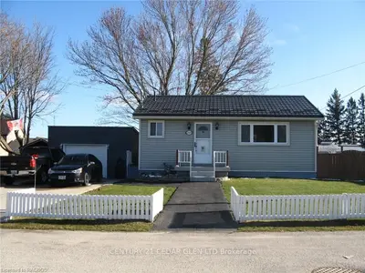 249 ELIZABETH Street W, West Grey, ON N0G 1R0