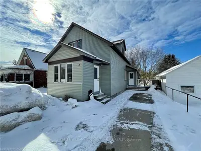 2 PETER Street S, South Bruce, ON N0G 2J0