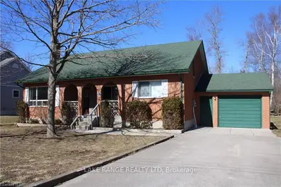 538 ATTAWANDARON Road, Huron-Kinloss, ON N2Z 2X3