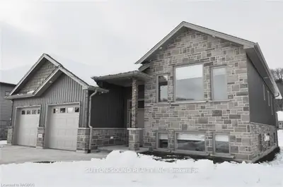 378 5th Avenue A, Owen Sound, On, N4k 6s7