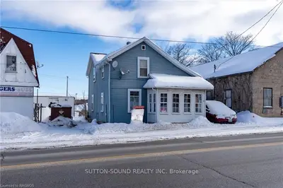119 Garafraxa Street, Chatsworth, On N0h 1g0