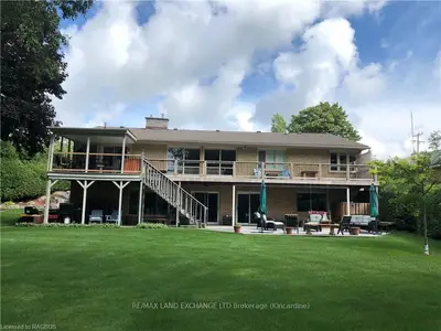 1216 Queen Street, Kincardine, On N2z 1k8