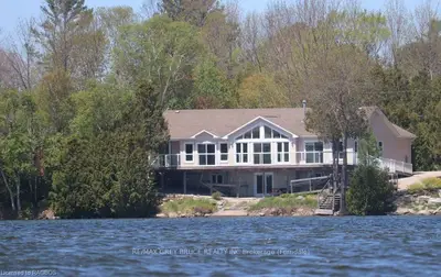 74 Miller Lake Shore Road, Northern Bruce Peninsula, On N0h 1z0
