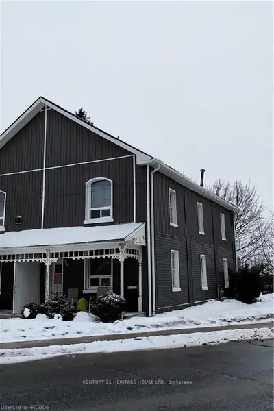 298 Fergus Street, Wellington North, On N0g 2l2