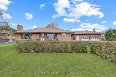 Detached in London South