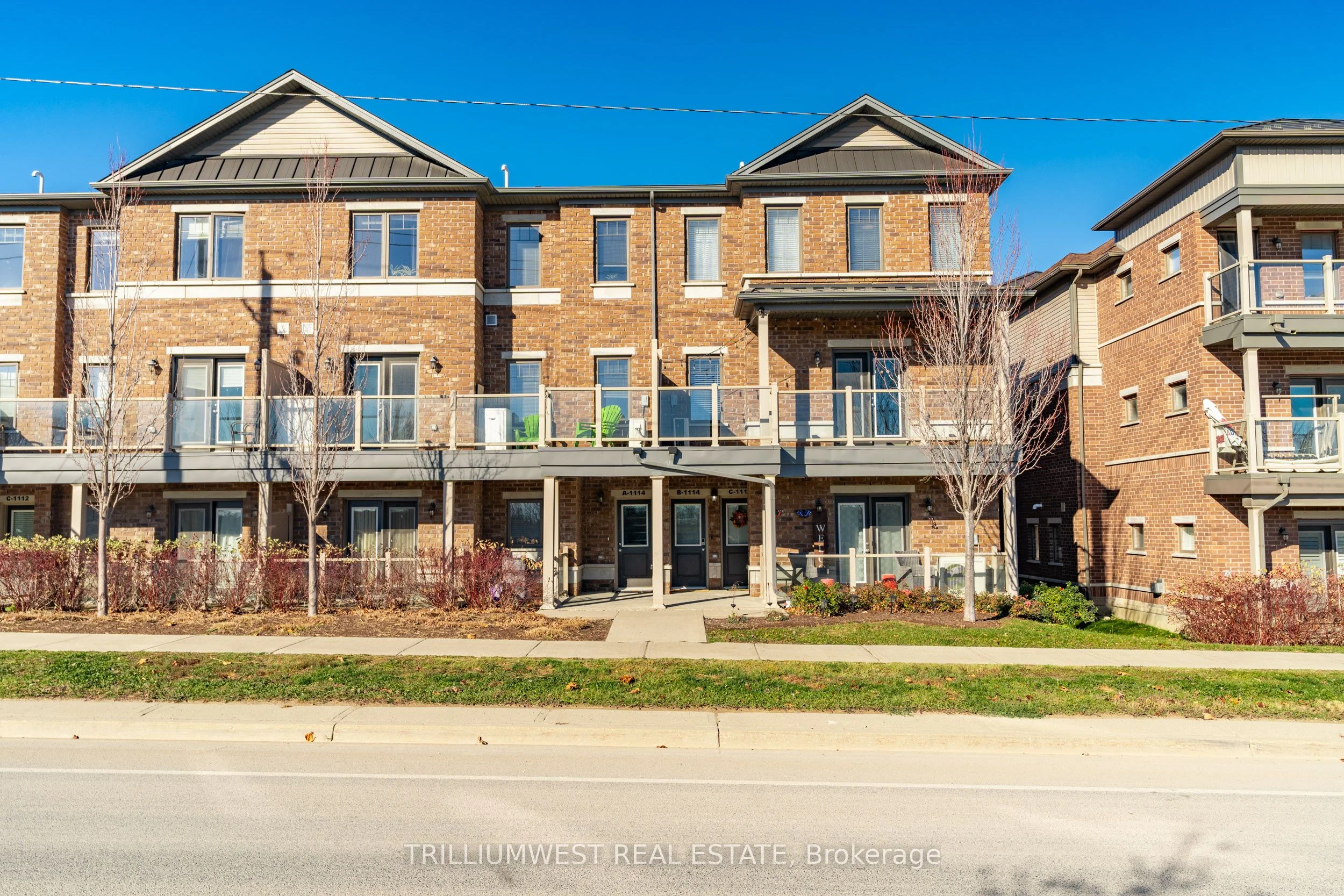 Condo Townhouse in Kitchener