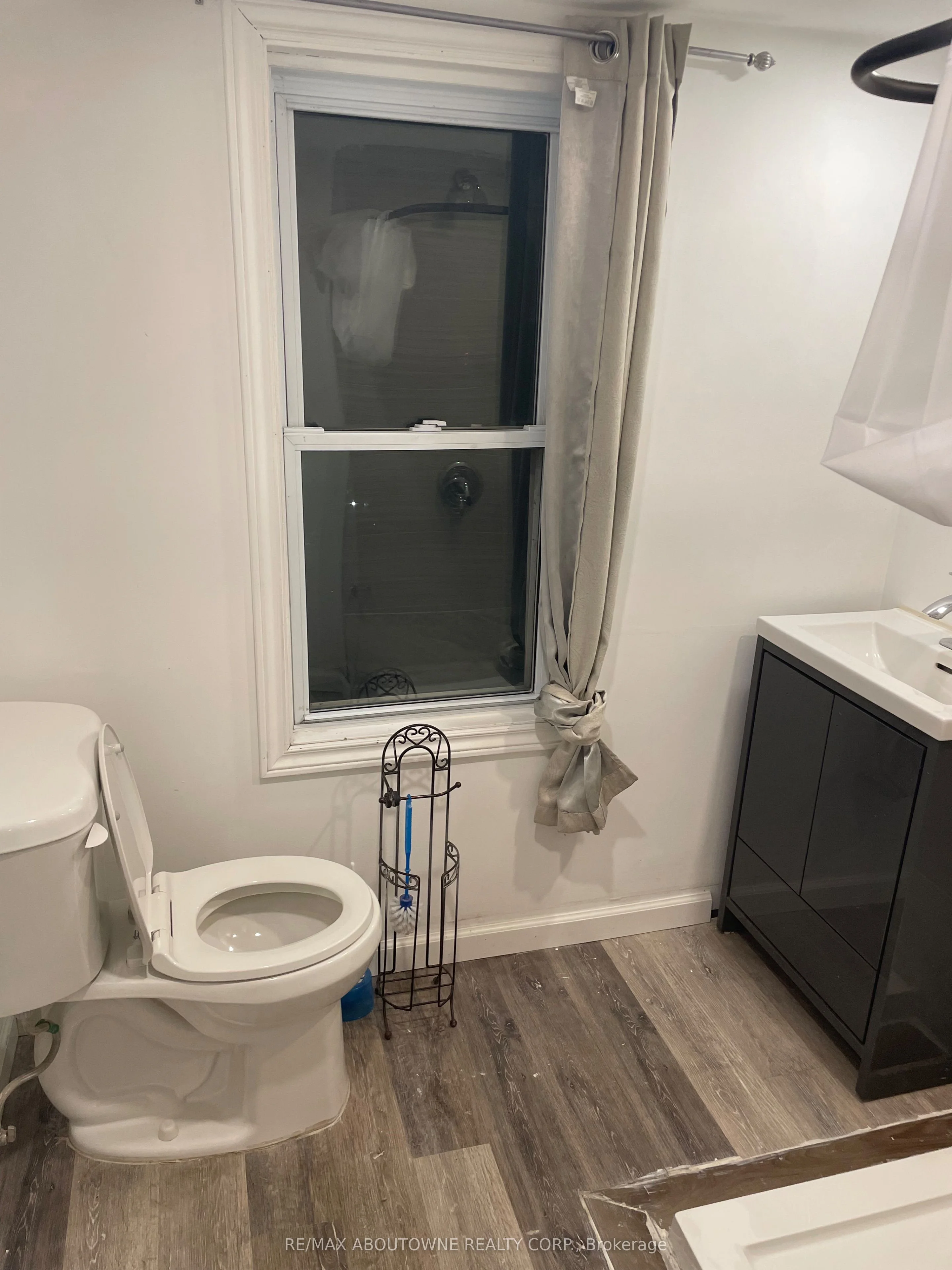 Condo Apartment in Hamilton