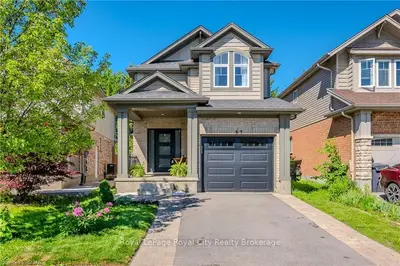 Detached in Guelph