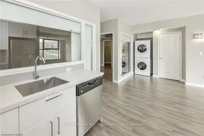 1291 Gordon Street 301, Guelph, On N1l 0m5