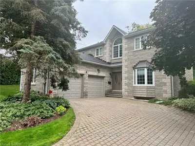 Detached in Guelph