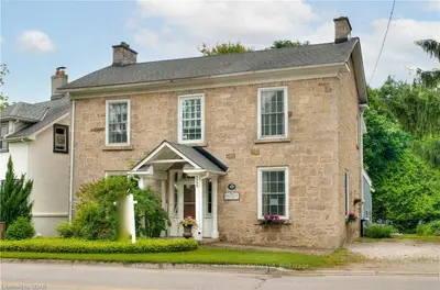 Detached in Centre Wellington