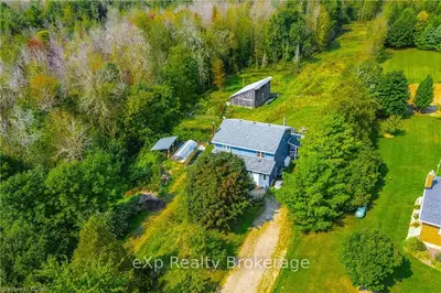 Detached in Mapleton