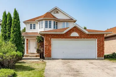 Detached in Guelph