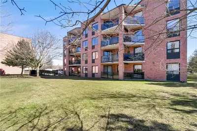 217 Scotland Street 306, Centre Wellington, On N1m 3l8