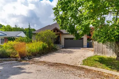 8 Cote Drive, Guelph, On N1e 1z3