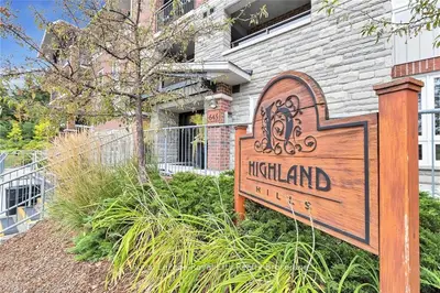 Condo Apartment in Centre Wellington