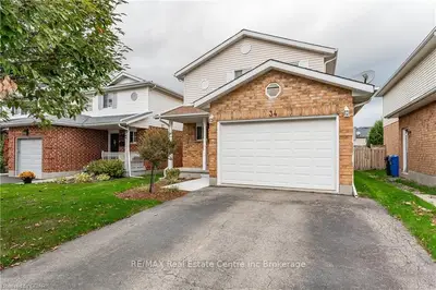 Detached in Guelph