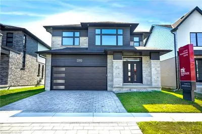 2583 Buroak Drive, London North, On N6g 5b6