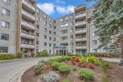Condo Apartment in Guelph