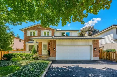 Detached in Guelph