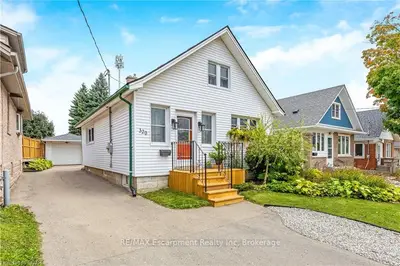 320 Mill Street, Kitchener, On N2m 3r7
