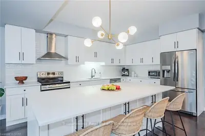 Detached in Guelph