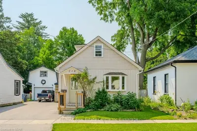 218 Suffolk Street W, Guelph, On N1h 2j9