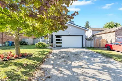 Detached in Guelph