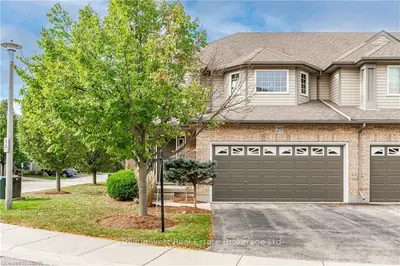255 SUMMERFIELD Drive 27, Guelph, ON N1L 0E1