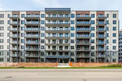 181 Elmira Road S 206, Guelph, On N1k 0e3