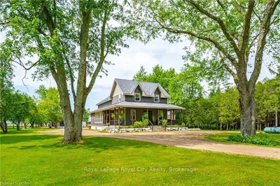 6876 Seventh Line, Centre Wellington, On N0b 1j0