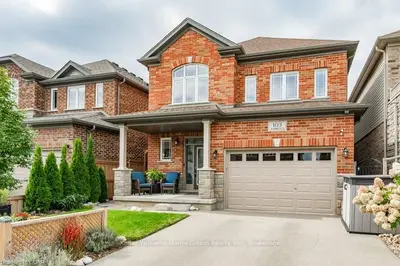 Detached in Guelph